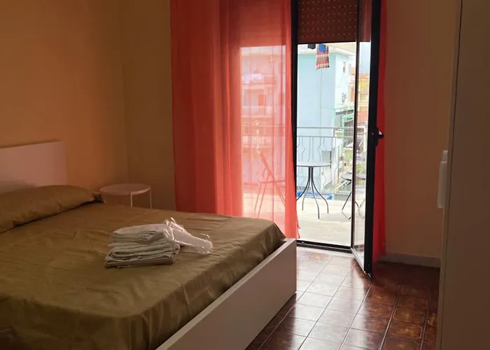 Casa Brezza Marina סקליאה